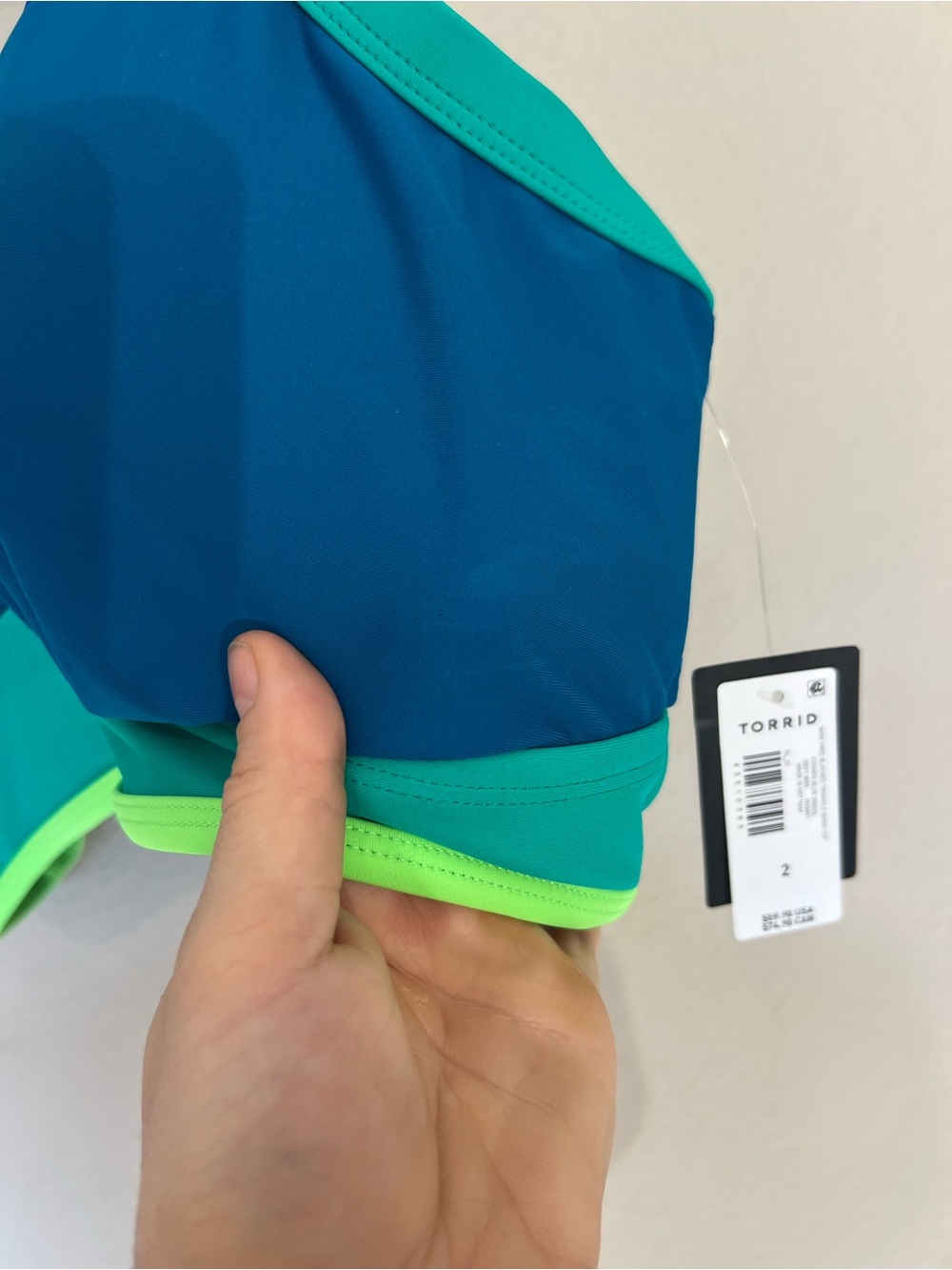 NWT Torrid wire free color blocked triangle bikini top blue green sz 2 swim - Picture 13 of 13